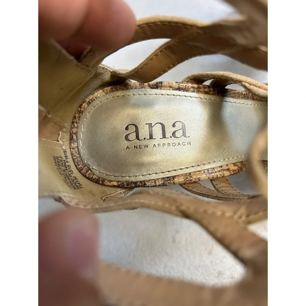 Boho Chic a.n.a Women 7.5M Tan Strappy Snakeskin Gladiator Lace Up Stiletto Heel - Picture 3 of 9